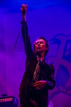 チバユウスケ（Vo, G / The Birthday）（Photo by TAKASHI KONUMA）