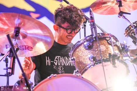 恒岡章（Dr / Hi-STANDARD）（撮影：岸田哲平）