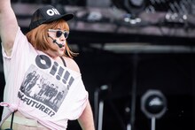 港カヲル（46歳 / グループ魂）（撮影：釘野孝宏）