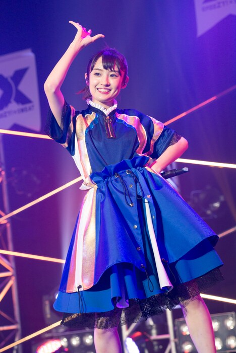 咲良菜緒（撮影：川嶋謙吾、渡邊玲奈［田中聖太郎写真事務所］）