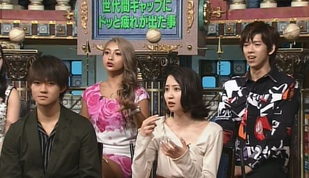 「若者 VS おじさんおばさん！ 世代対抗トークバトル」の様子。(c)日本テレビ