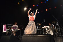 脇田もなり「2ndアルバム『AHEAD!』リリース・ツアー・ファイナル＆脇田もなりソロ2周年」アンコールの様子。