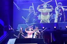 ゴールデンボンバー (c)テレビ朝日ドリームフェスティバル2018（撮影：岸田哲平）