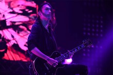 鈴木重伸（G / THE ORAL CIGARETTES）(c)テレビ朝日ドリームフェスティバル2018（撮影：岸田哲平）