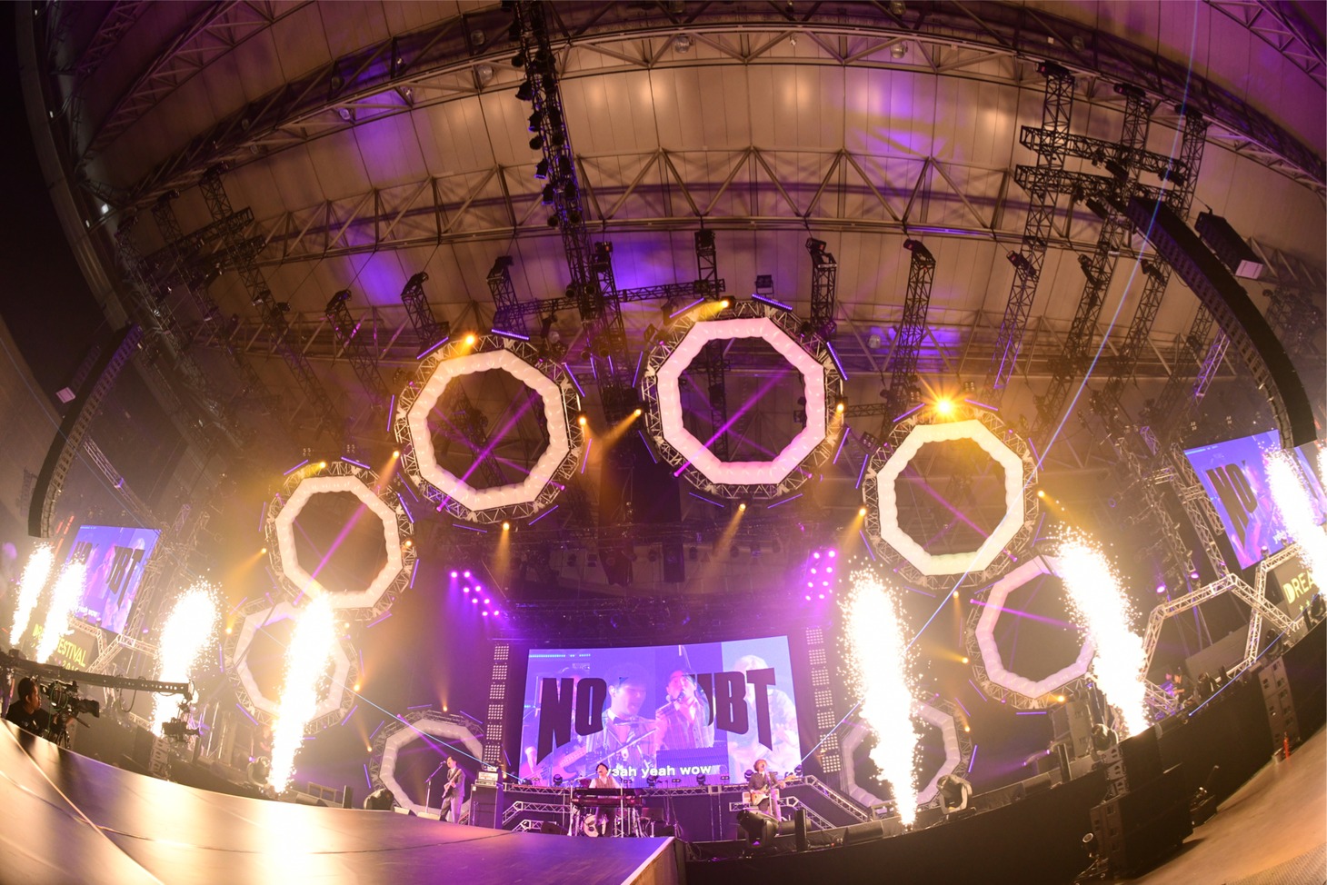 Official髭男dism (c)テレビ朝日 ドリームフェスティバル 2018 / 写真：岸田哲平