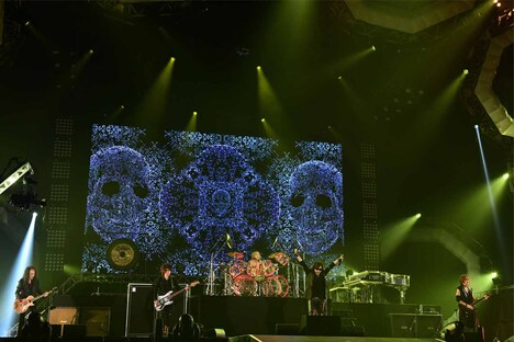 X JAPANのライブの様子。(c)テレビ朝日ドリームフェスティバル2018（撮影：岸田哲平）