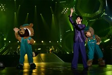 平井堅のステージの様子。 (c)テレビ朝日ドリームフェスティバル2018（撮影：岸田哲平）