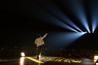 Mrs. GREEN APPLEのステージの様子。 (c)テレビ朝日ドリームフェスティバル2018（撮影：岸田哲平）