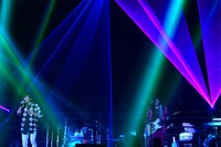 ポルノグラフィティのステージの様子。 (c)テレビ朝日ドリームフェスティバル2018（撮影：岸田哲平）