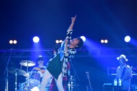 岡野昭仁（Vo / ポルノグラフィティ） (c)テレビ朝日ドリームフェスティバル2018（撮影：岸田哲平）