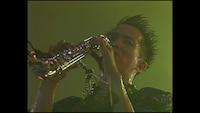 ライブDVD / Blu-ray「BARBEE BOYS IN TOKYO DOME 1988.08.22」よりKONTA（Vo, Sax）。