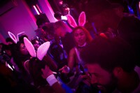 DFT TOKYO「PORNO SHOP」リスニングパーティの様子。