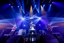 THE ORAL CIGARETTES（Photo by Viola Kam［V'z Twinkle］）