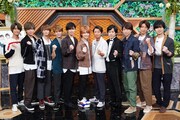 「嵐にしやがれ 2時間スペシャル」より、嵐とKing & Prince。(c)日本テレビ