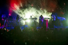 OGRE YOU ASSHOLE（撮影：平林岳志）