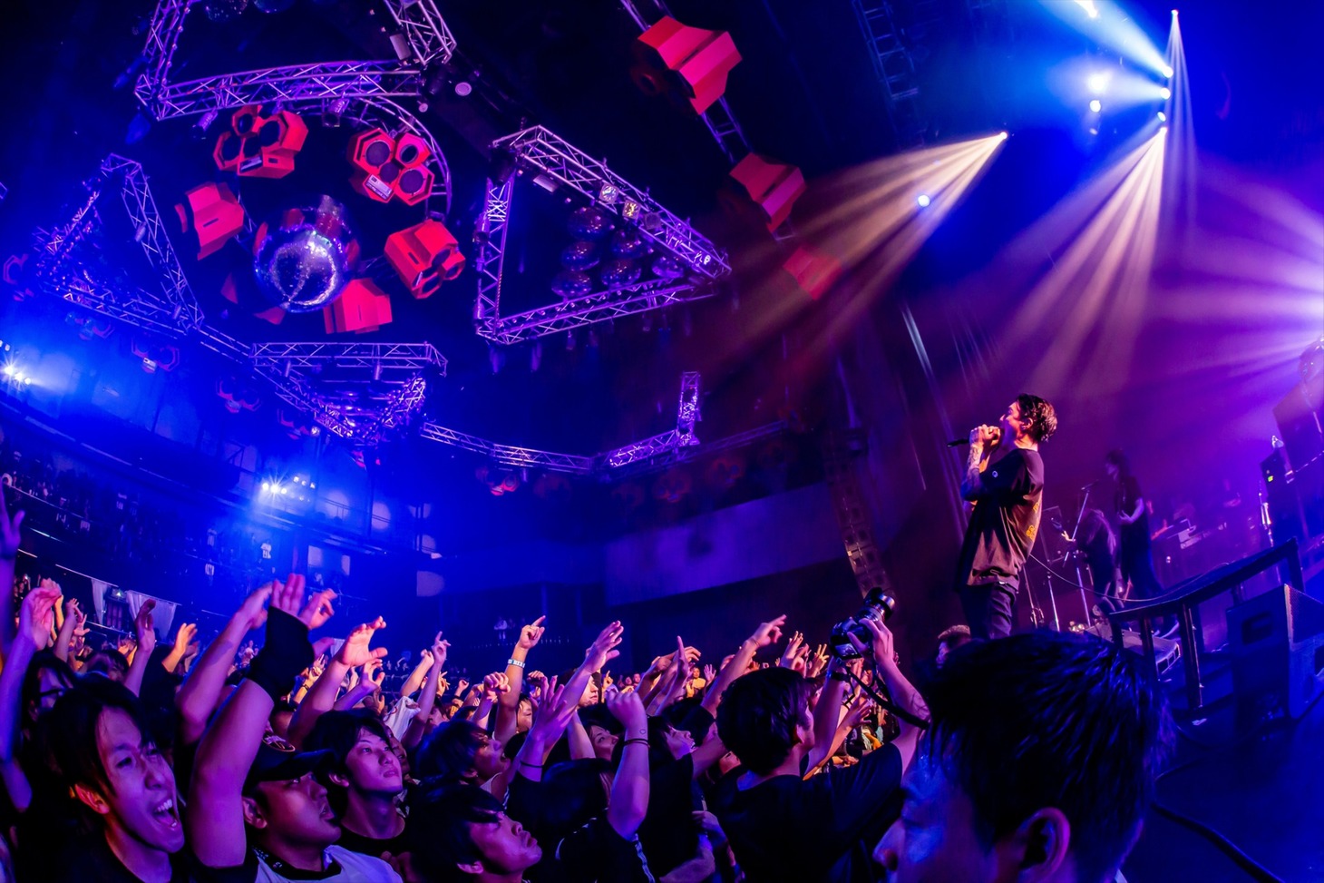 「TRUE NORTH FESTIVAL 2018」でのCrystal Lake。（Photo by Takashi"TAKA" Konuma）