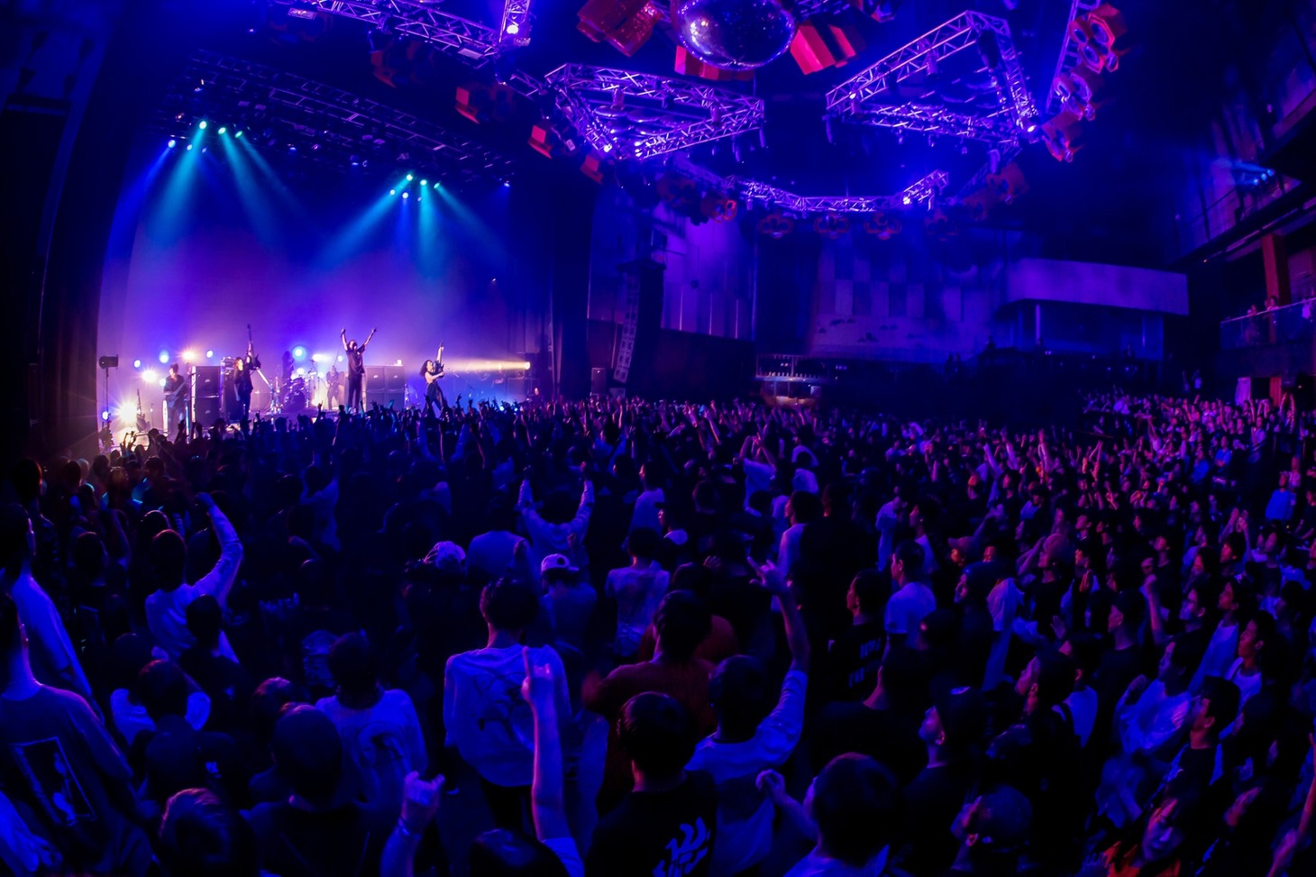 「TRUE NORTH FESTIVAL 2018」でのCrystal Lake。（Photo by Takashi"TAKA" Konuma）