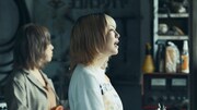 yonige「どうでもよくなる」ミュージックビデオのワンシーン。