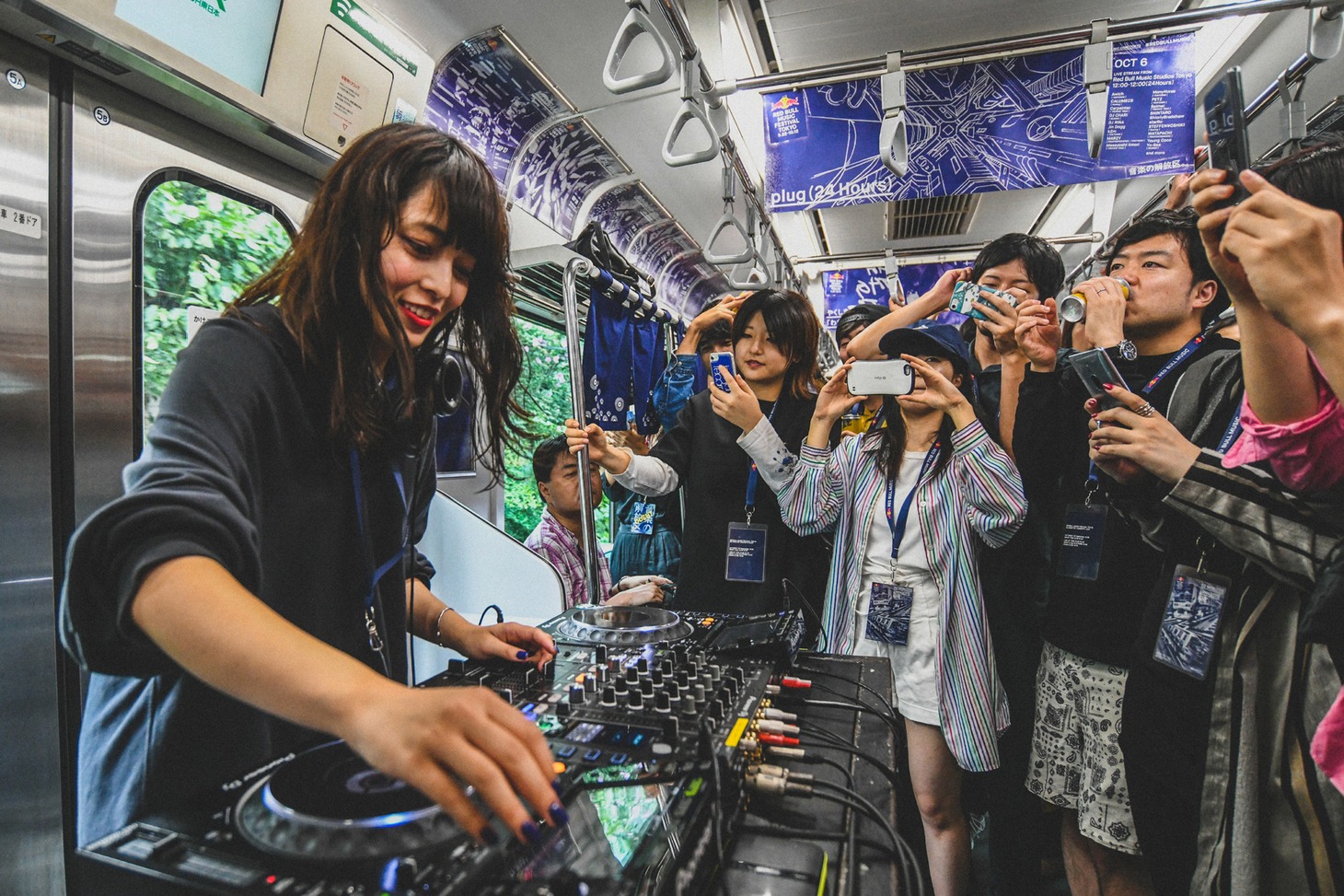 Licaxxxのパフォーマンスの様子。（Photo by Keisuke Kato）