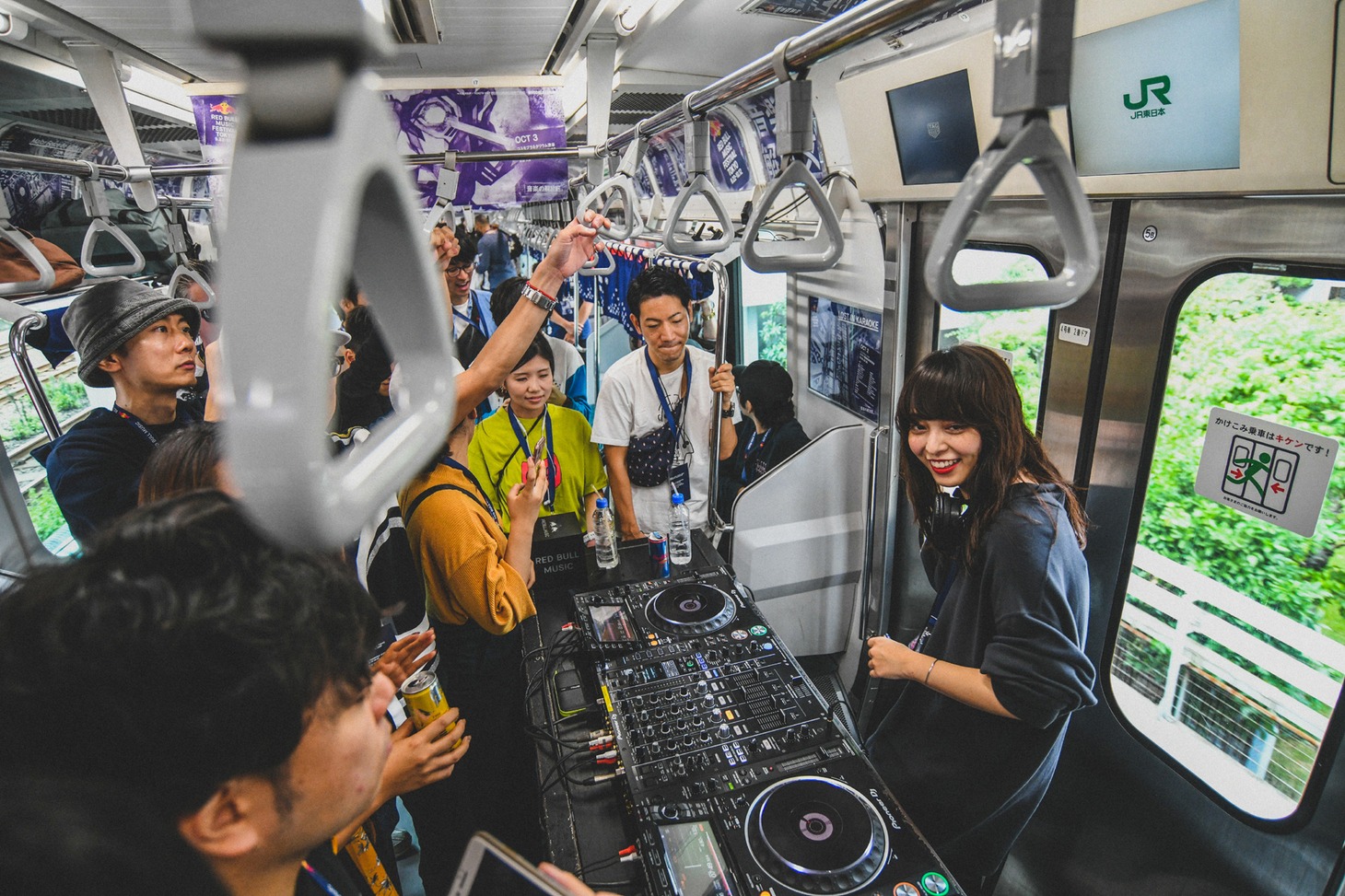 Licaxxxのパフォーマンスの様子。（Photo by Keisuke Kato）