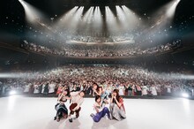 Little Glee Monster「Little Glee Monster Live Tour 2018～Calling!!!!!」東京・オリンパスホール八王子公演の様子。（Photo by Yusuke Sato）