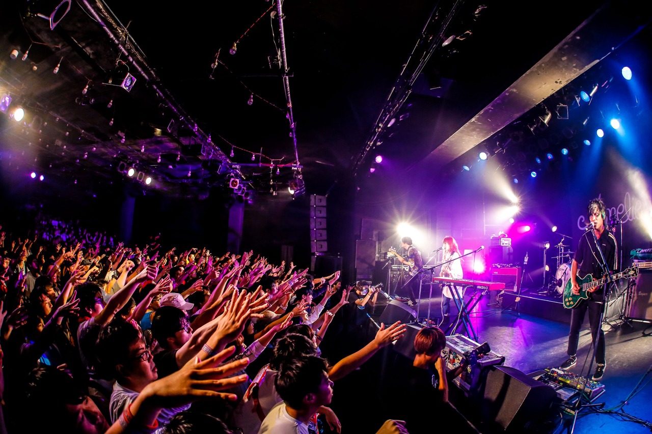 「Amelie『ビューティフルライフ』Release Tour 2018 FINAL」の様子。（撮影：日吉"JP"純平）
