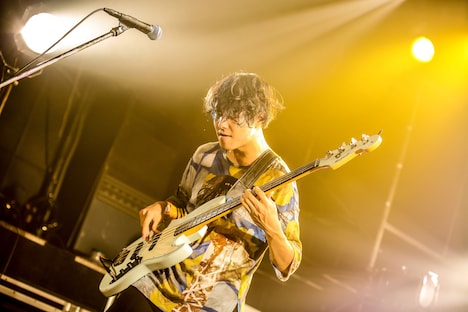 あっきー（B, Cho）（撮影：日吉"JP"純平）