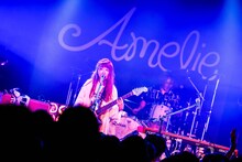 「Amelie『ビューティフルライフ』Release Tour 2018 FINAL」の様子。（撮影：日吉"JP"純平）