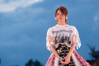 傳谷英里香（写真提供：レプロエンタテインメント）