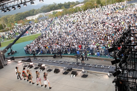 ベイビーレイズJAPAN「全虎が啼いた！伝説の最高雷舞（クライマックス）」の様子。（写真提供：レプロエンタテインメント）