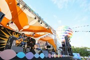 「中津川 THE SOLAR BUDOKAN 2018」でのインディーズ電力のライブの様子。（撮影：高橋良平）