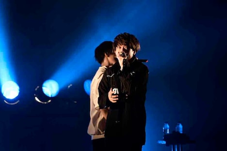 センラ（撮影：小松陽祐［ODD JOB］）