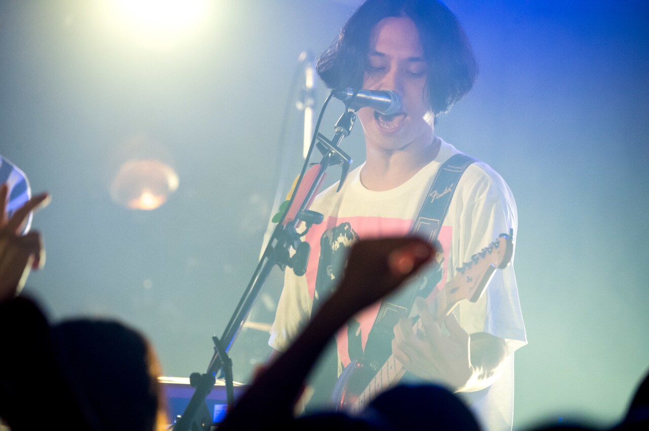 はっとり（Vo, G / マカロニえんぴつ）（撮影：八尾武志）