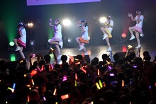 「ベボガ！ラストライブ ～最後のカッキーン！～」の様子。