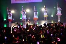 「ベボガ！ラストライブ ～最後のカッキーン！～」の様子。