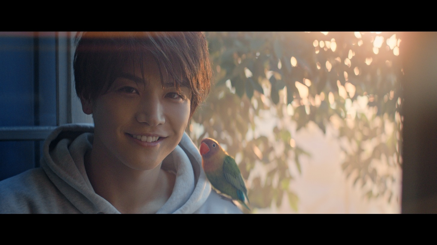 「『ブレンディ』スティック」CM朝オーレ！篇のワンシーン。