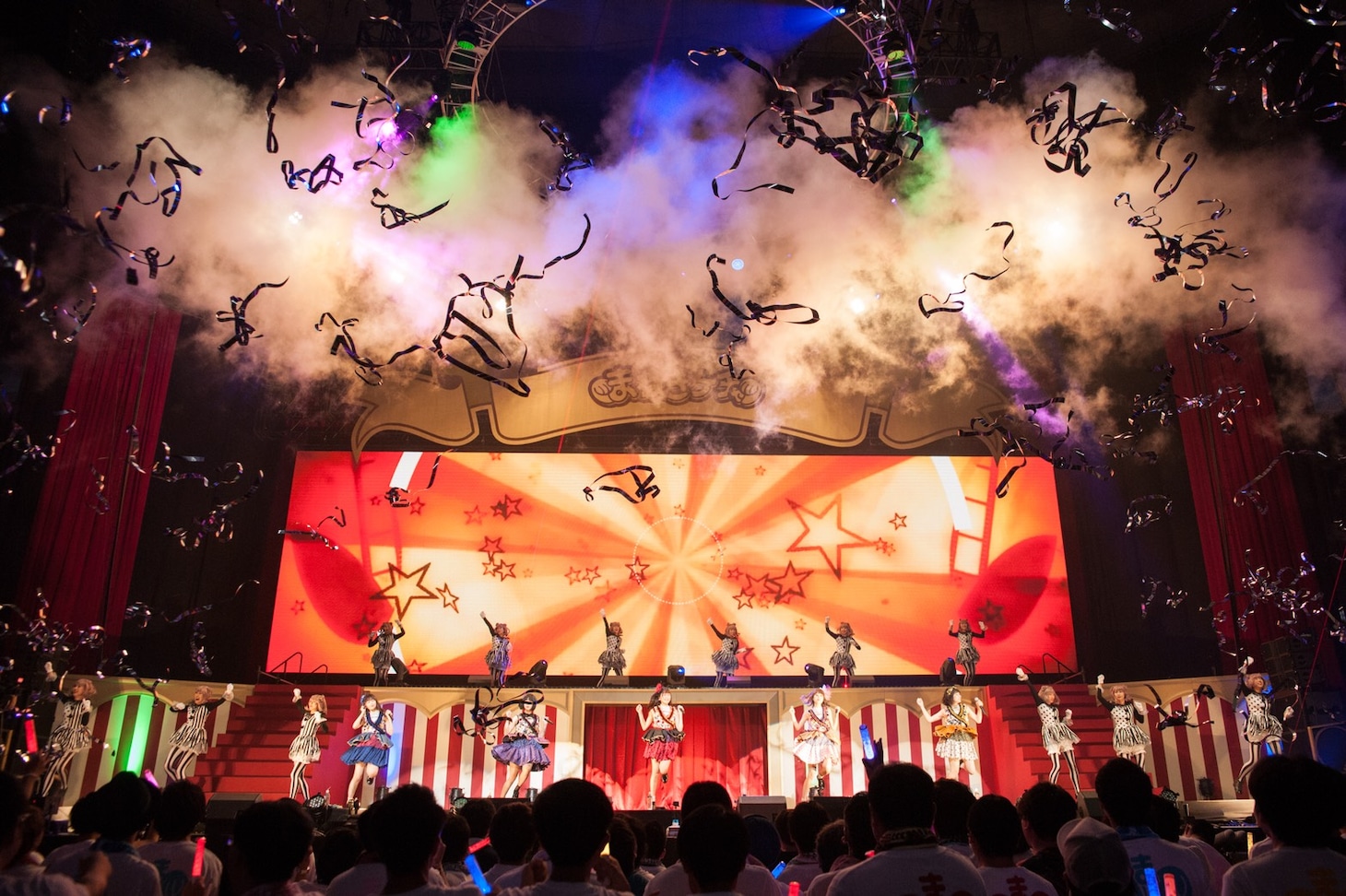 まねきケチャ「日本武道館 de まねきケチャ」の様子。（Photo by 高階裕幸 / 野田凌平 / ヤマ［@YUBOPHOTO］ ）