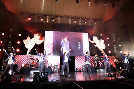 風男塾「FUDAN10KU LIVE 10th ANNIVERSARY FINAL～風歌番付～」の様子。