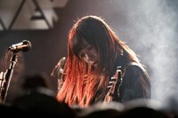 アユニ・D（B, Vo）（撮影：外林健太）