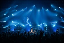 UVERworld「UVERworld LIVE TOUR 2018」東京・Zepp DiverCity TOKYOの様子。（写真提供：ソニー・ミュージックレコーズ）