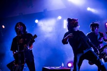 HEY-SMITHと乱入するTokyo Tanaka（MAN WITH A MISSION）。（Photo by HayachiN）