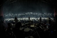 「山人音楽祭 2018」2日目のアンコールの様子。（Photo by HayachiN）