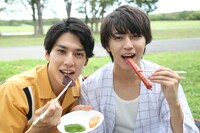 ユースケとタカシ。