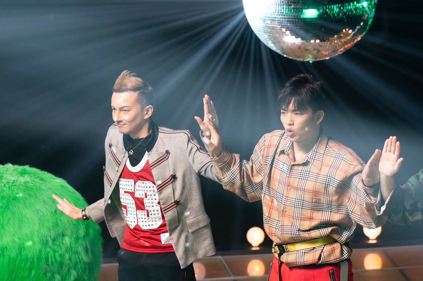 ISSAとKENZO。