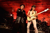 左から大槻ケンヂ、ROLLY。（撮影：橋本塁）