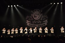 「ダメ、ゼッタイ」と「秋学期試験」の注意事項を述べるさくら学院。