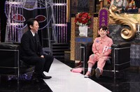 有吉弘行と森昌子。(c)日本テレビ