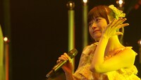 水瀬いのり「Inori Minase LIVE TOUR BLUE COMPASS」のワンシーン。