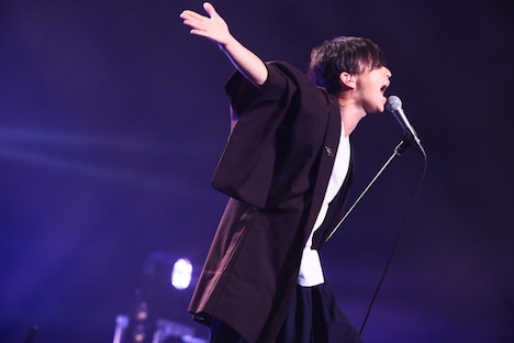 松川ケイスケ（Vo）（Photo by Masanori Fujikawa）