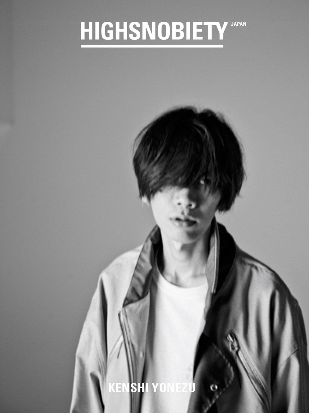 人気画像8位は「米津玄師、『HIGHSNOBIETY』日本版で初のファッション誌カバー」より、「米津玄師 2018 LIVE / Flamingo」での「HIGHSNOBIETY JAPAN」創刊号購入者特典ポストカードデザイン。